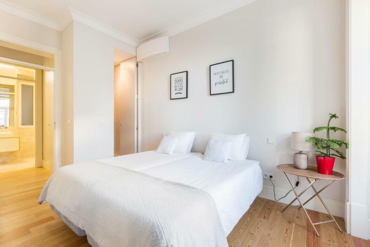 Cosy Marques De Pombal Apartment Lisboa Eksteriør billede